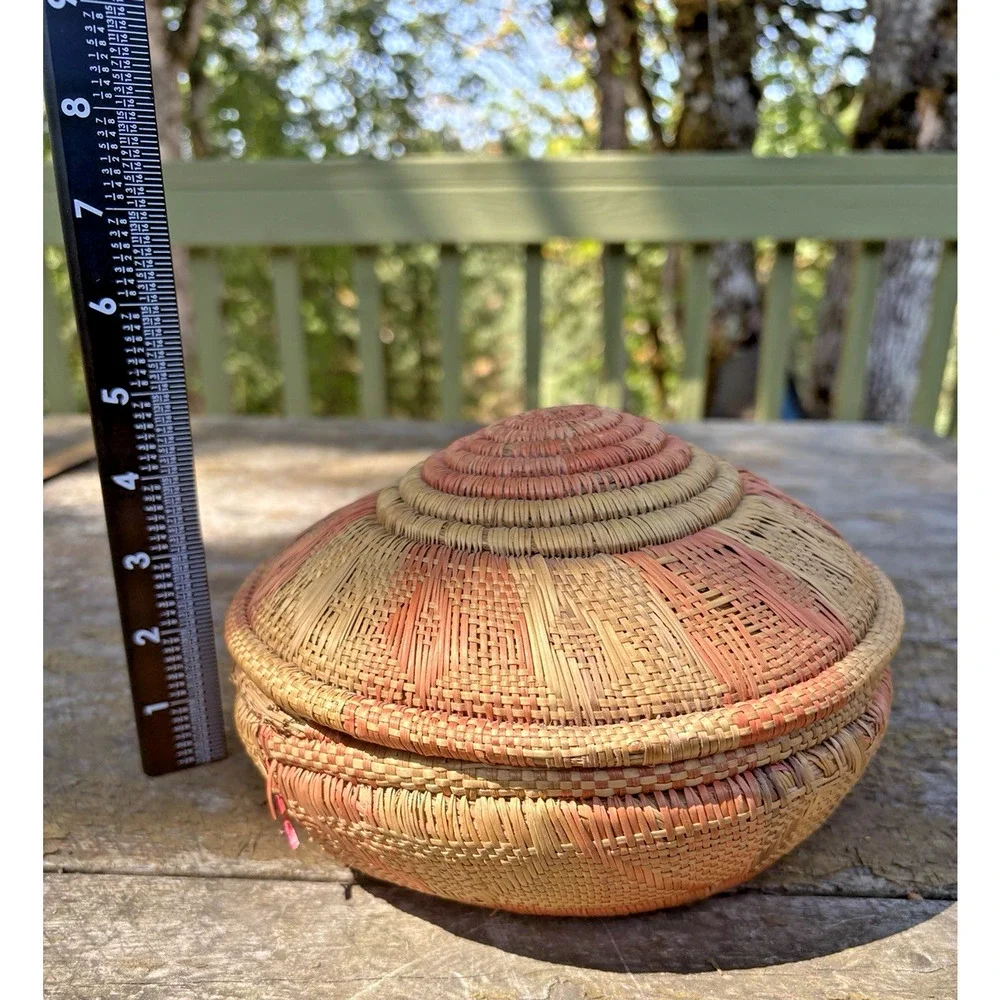 Beautiful Handmade Boho Style Vintage Handwoven Spiral Basket Colorful Old Pink